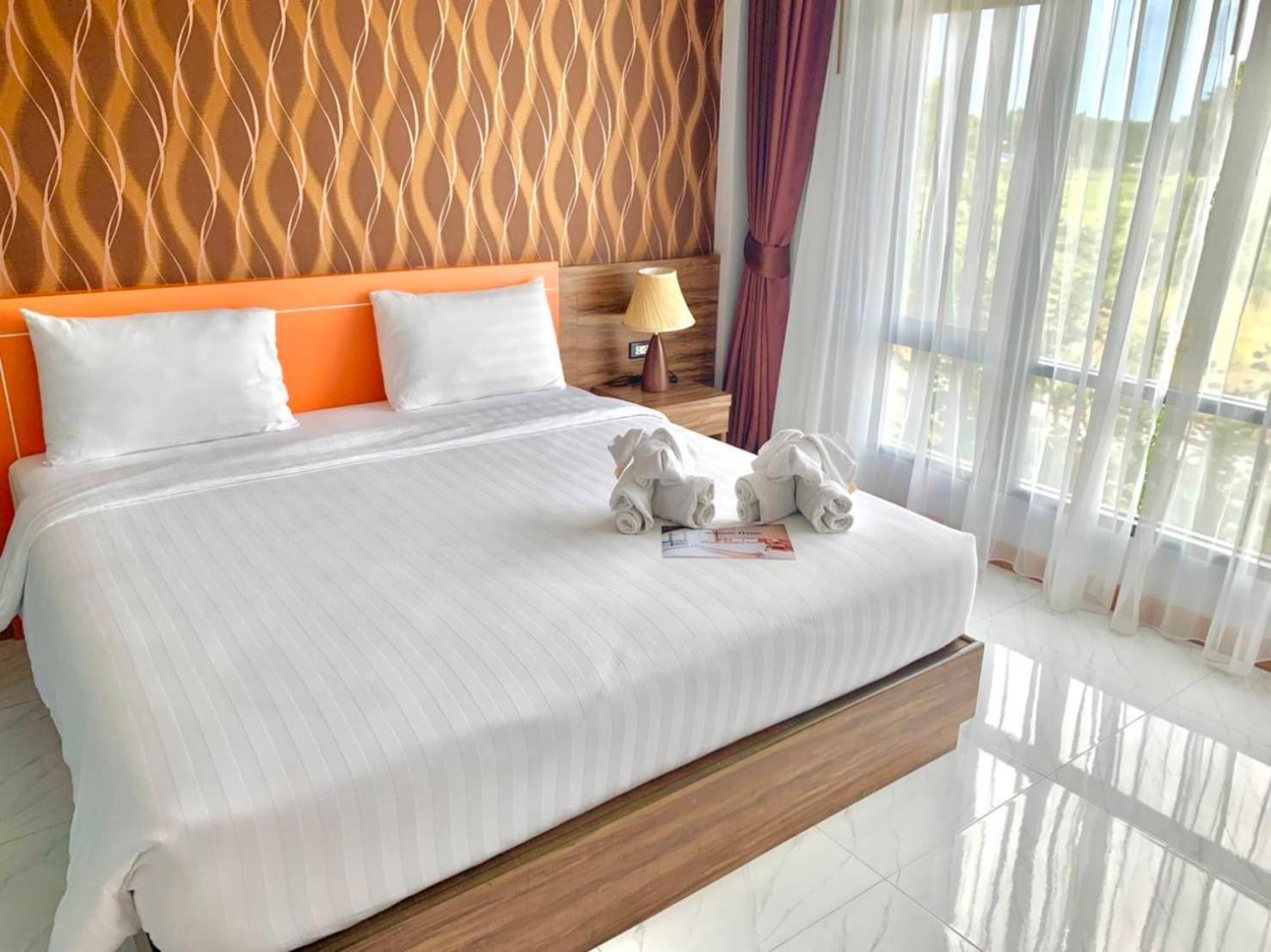 Eireann Boutique Hotel Prakhon Chai Eksteriør billede