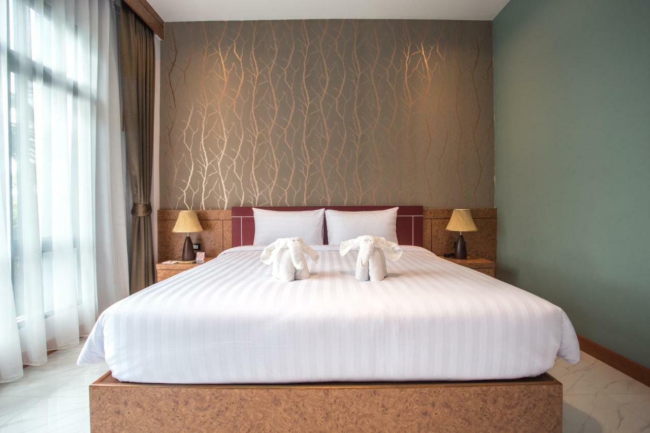 Eireann Boutique Hotel Prakhon Chai Eksteriør billede